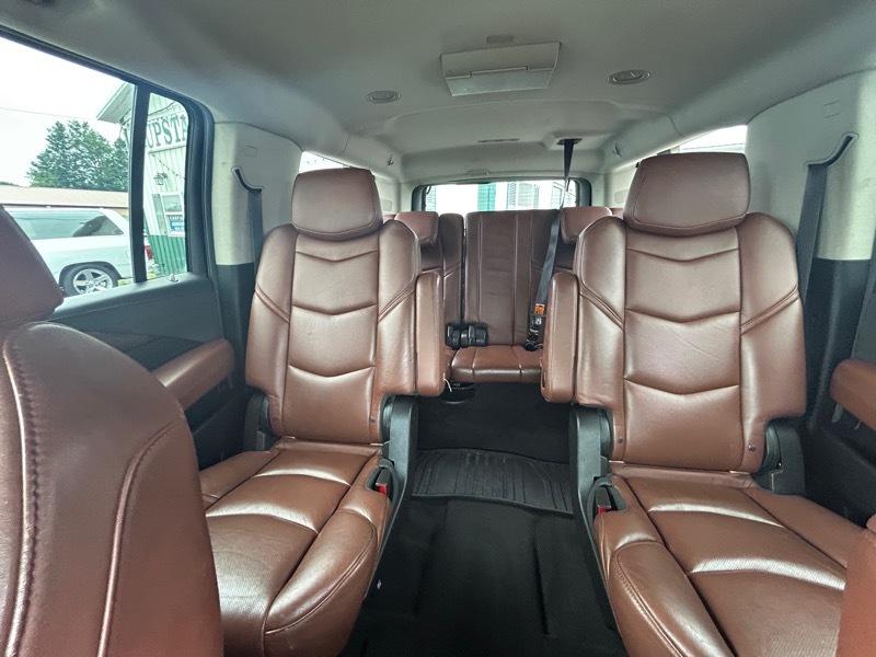 Cadillac Escalade ESV Premium Luxury 4WD 2017