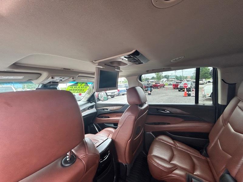 Cadillac Escalade ESV Premium Luxury 4WD 2017