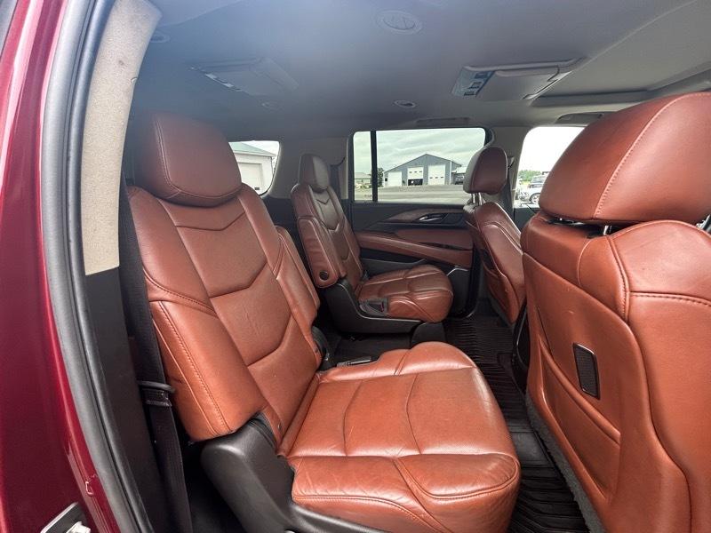 Cadillac Escalade ESV Premium Luxury 4WD 2017