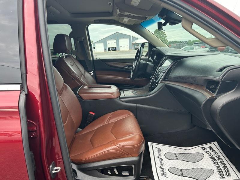 Cadillac Escalade ESV Premium Luxury 4WD 2017