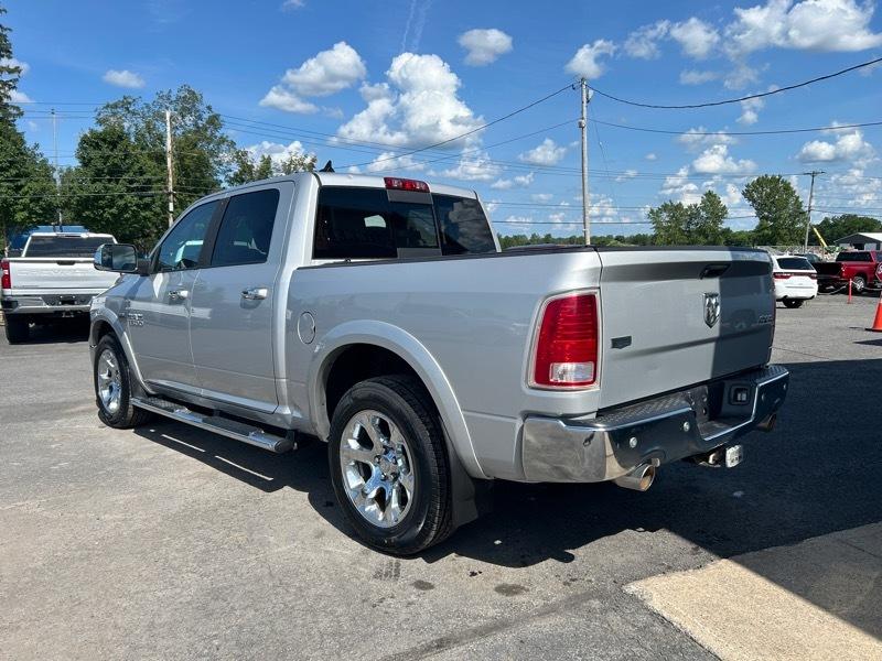 RAM 1500 Laramie Crew Cab SWB 4WD 2014
