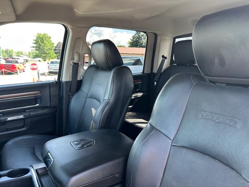 RAM 1500 Laramie Crew Cab SWB 4WD 2014