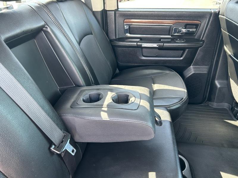 RAM 1500 Laramie Crew Cab SWB 4WD 2014