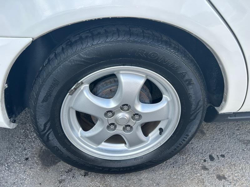 Ford Taurus SE 2004