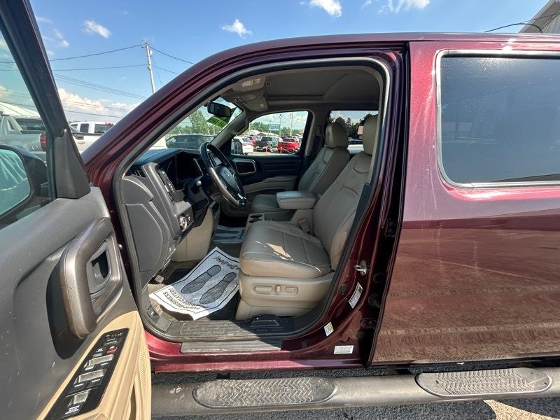 Honda Ridgeline RTL w/ Leather and Navigation 2013