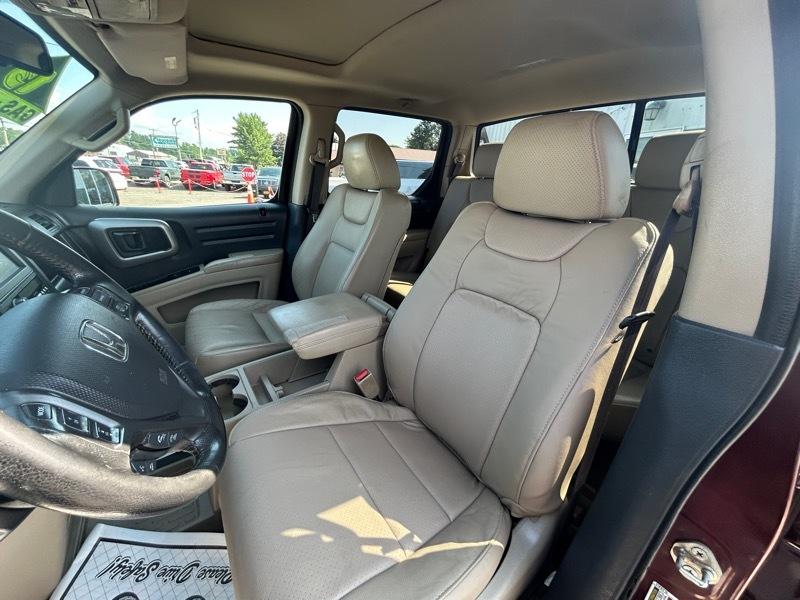 Honda Ridgeline RTL w/ Leather and Navigation 2013