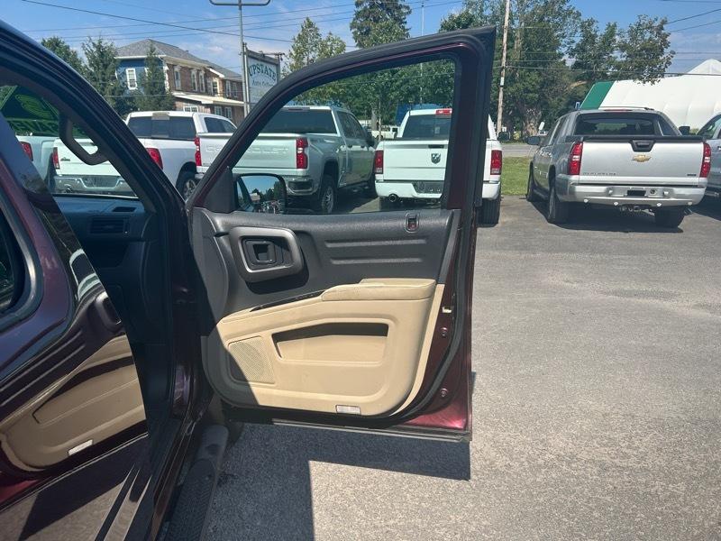 Honda Ridgeline RTL w/ Leather and Navigation 2013