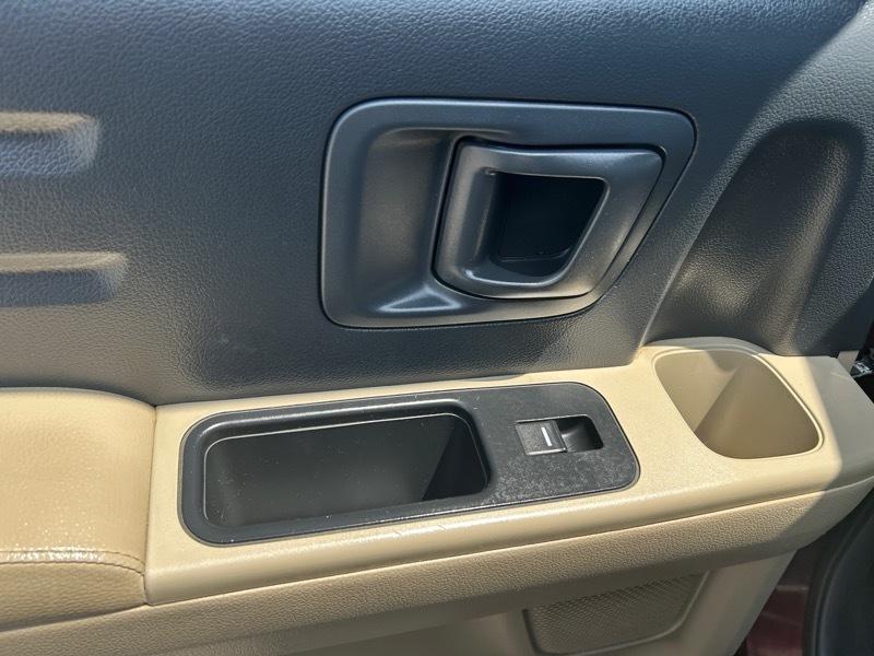 Honda Ridgeline RTL w/ Leather and Navigation 2013