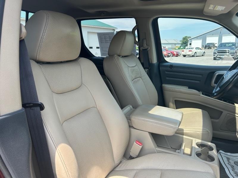 Honda Ridgeline RTL w/ Leather and Navigation 2013