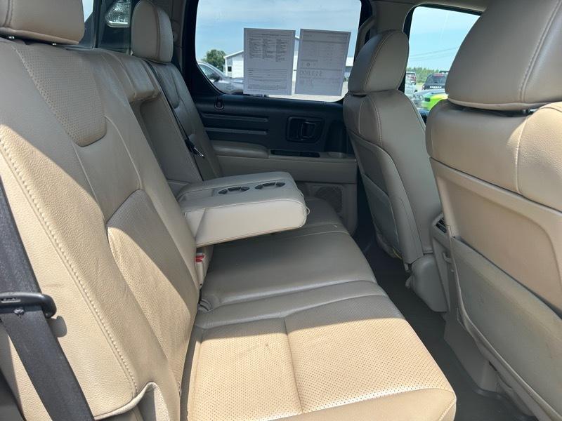 Honda Ridgeline RTL w/ Leather and Navigation 2013