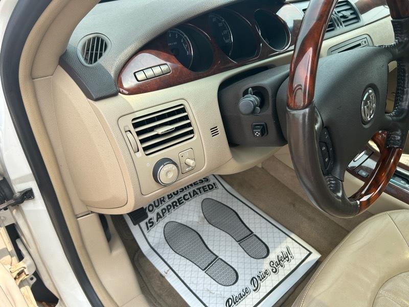 Buick Lucerne CXS 2008
