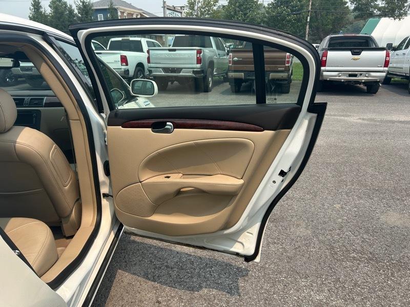 Buick Lucerne CXS 2008