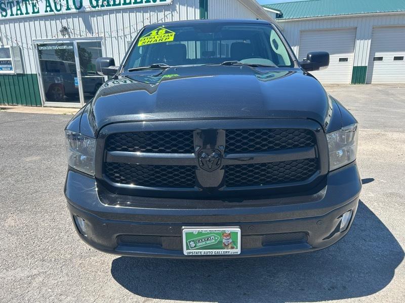 RAM 1500 Big Horn Crew Cab 4WD 2018