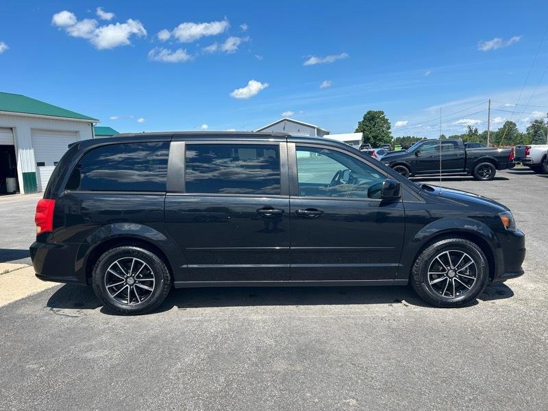 Dodge Grand Caravan R/T 2015