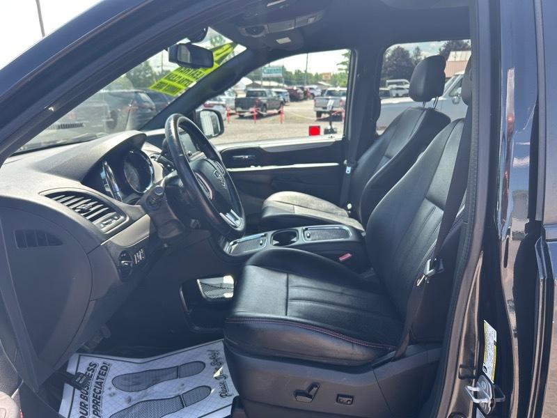 Dodge Grand Caravan R/T 2015