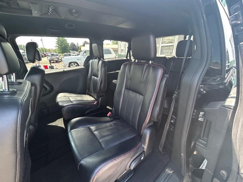 Dodge Grand Caravan R/T 2015