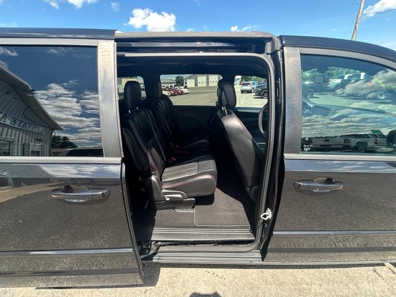 Dodge Grand Caravan R/T 2015