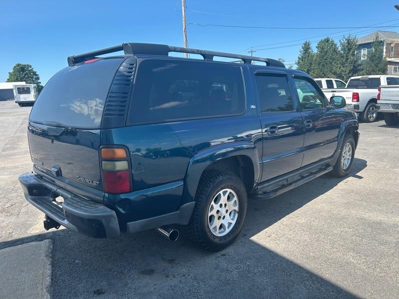 Chevrolet Suburban 1500 4WD 2005