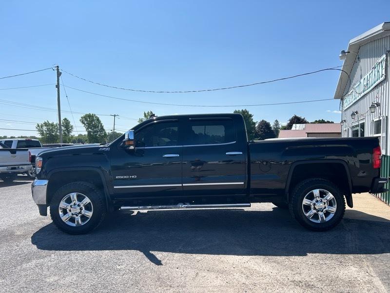 GMC Sierra 2500HD SLT Crew Cab 4WD 2017