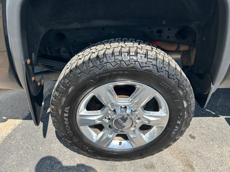 GMC Sierra 2500HD SLT Crew Cab 4WD 2017