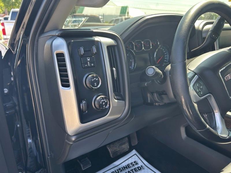 GMC Sierra 2500HD SLT Crew Cab 4WD 2017