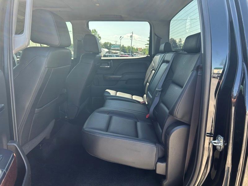 GMC Sierra 2500HD SLT Crew Cab 4WD 2017