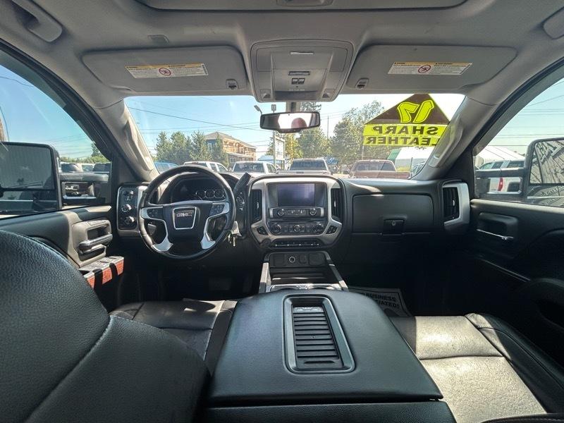 GMC Sierra 2500HD SLT Crew Cab 4WD 2017