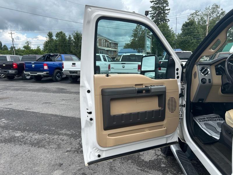 Ford F-250 SD XLT Crew Cab Long Bed 4WD 2016