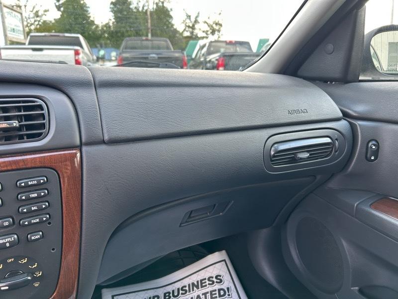 Ford Taurus SEL 2005