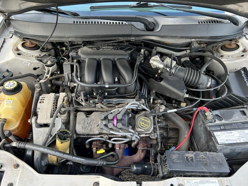 Ford Taurus SEL 2005