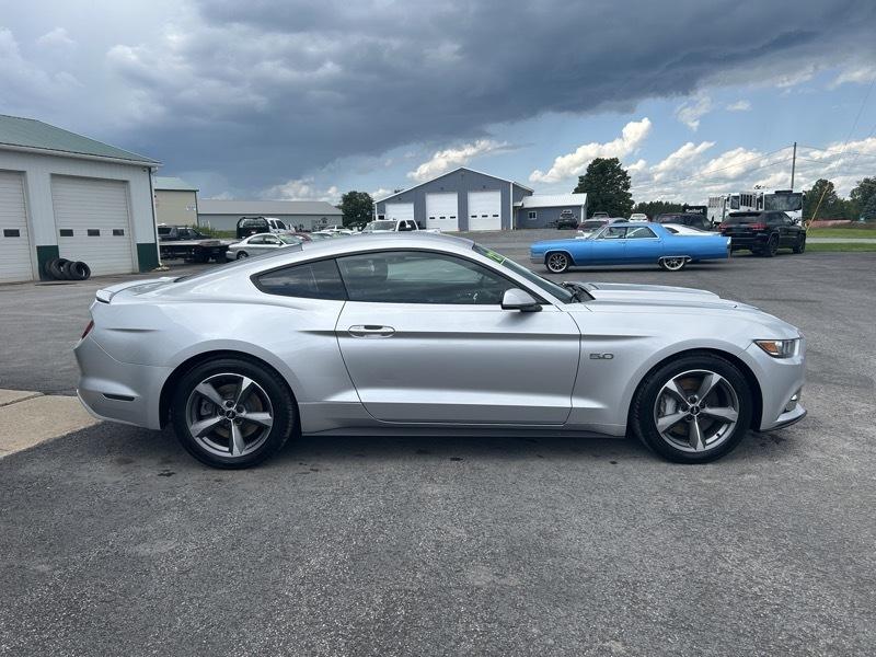 Ford Mustang GT Coupe 2017