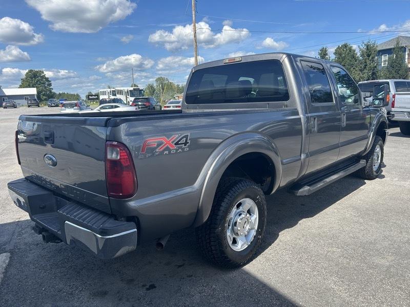 Ford F-250 SD XLT Crew Cab Long Bed 4WD 2012