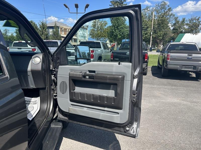 Ford F-250 SD XLT Crew Cab Long Bed 4WD 2012