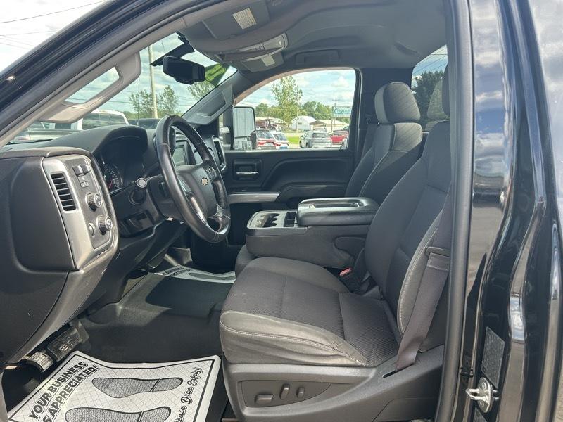 Chevrolet Silverado 3500HD LT Long Box 4WD 2015