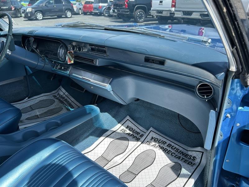 Cadillac Sedan  1966