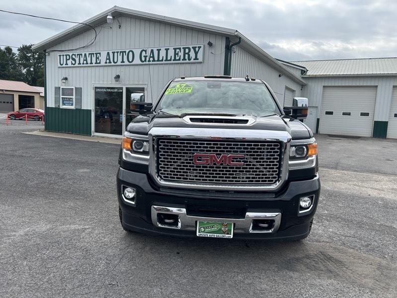 GMC Sierra 2500HD Denali Crew Cab 4WD SB 2017