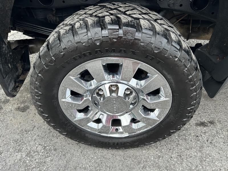 GMC Sierra 2500HD Denali Crew Cab 4WD SB 2017