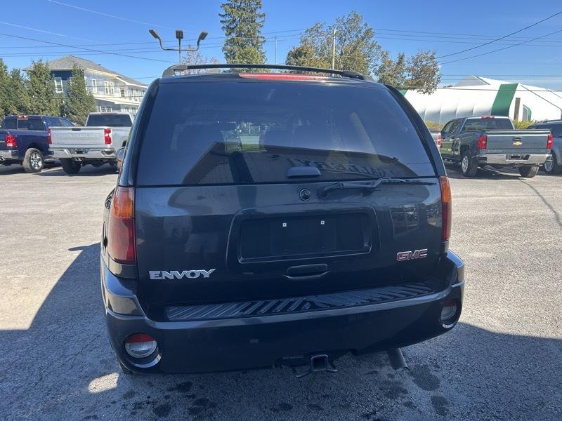 GMC Envoy SLE 4WD 2003