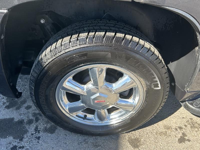 GMC Envoy SLE 4WD 2003