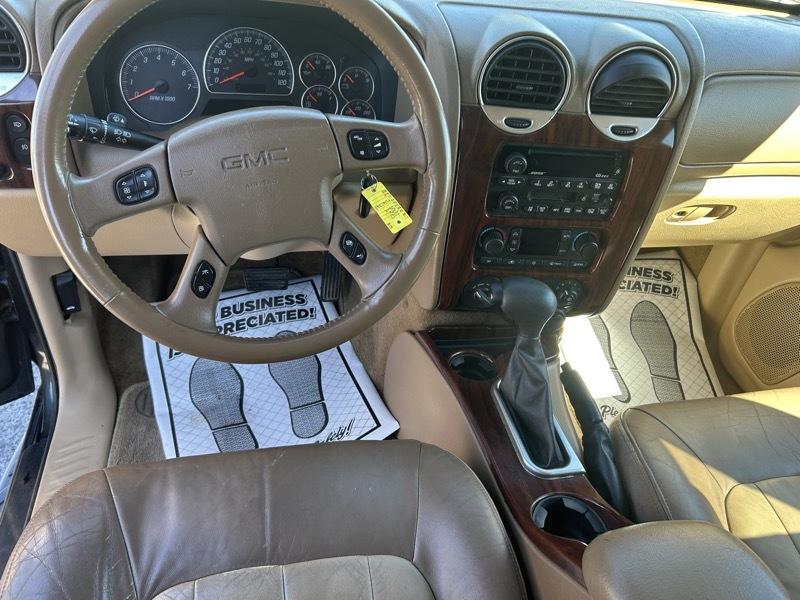 GMC Envoy SLE 4WD 2003