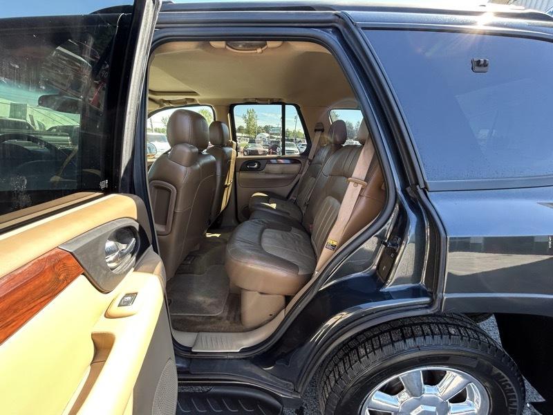 GMC Envoy SLE 4WD 2003