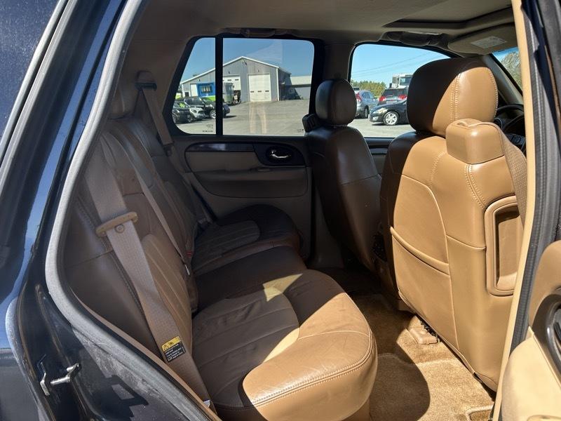 GMC Envoy SLE 4WD 2003