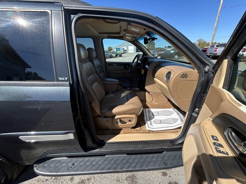 GMC Envoy SLE 4WD 2003