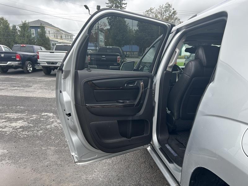 GMC Acadia Denali AWD 2014