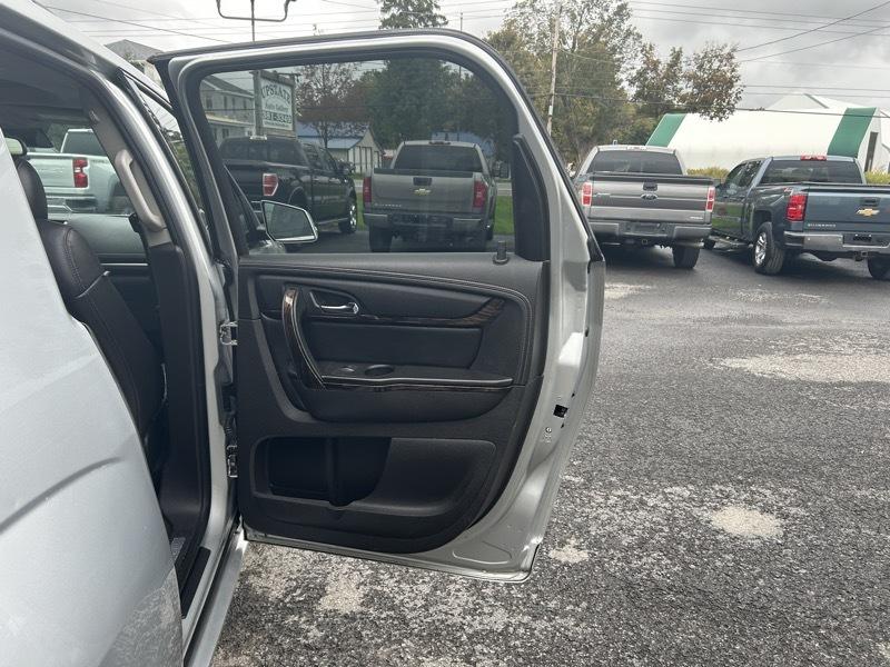 GMC Acadia Denali AWD 2014