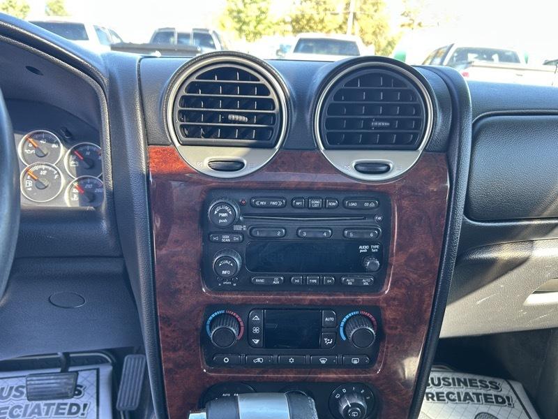 GMC Envoy SLT-1 4WD 2009