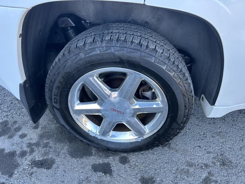 GMC Envoy SLT-1 4WD 2009