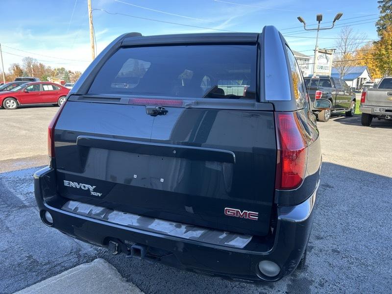 GMC Envoy XUV SLE 4WD 2004