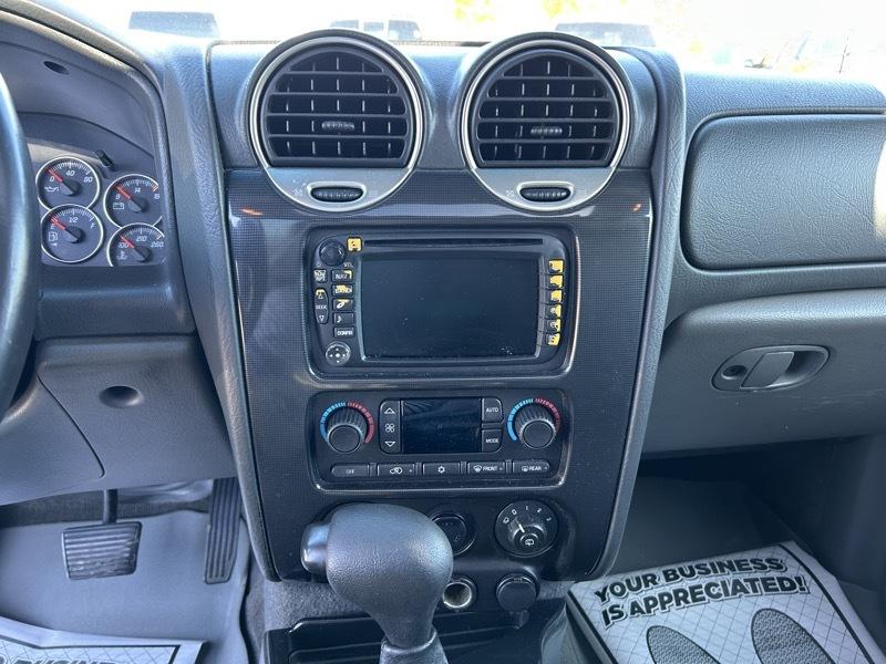GMC Envoy XUV SLE 4WD 2004
