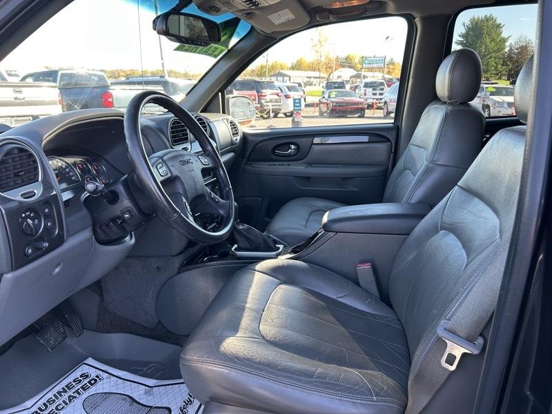 GMC Envoy XUV SLE 4WD 2004